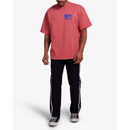 Trip tee raspberry
