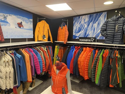 La collection Norrona Hiver 23/24 arrive en magasin! Dépechez vous ! il n'y en aura pas pour tout le monde !